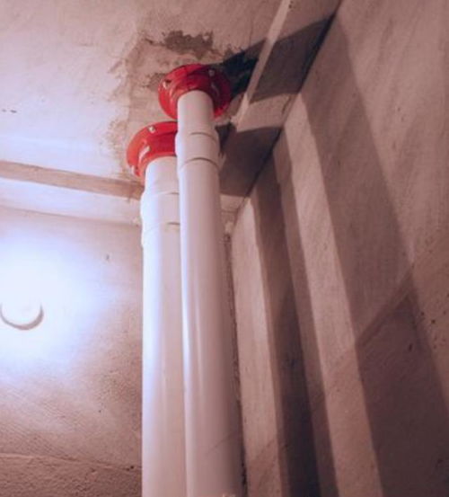 为什么现在卫生间有2根水管？听老师傅分析，才知用处这么大